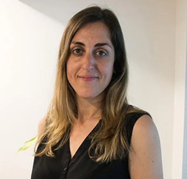 Dr Laura González-Macia